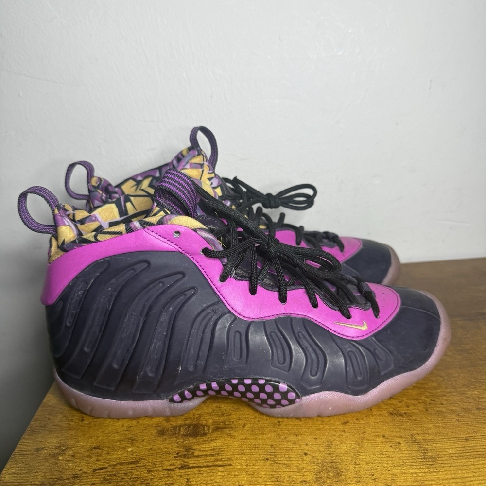 Nike Little Posite One GS Sneakers Size 5.5 Y "Cave Purple"